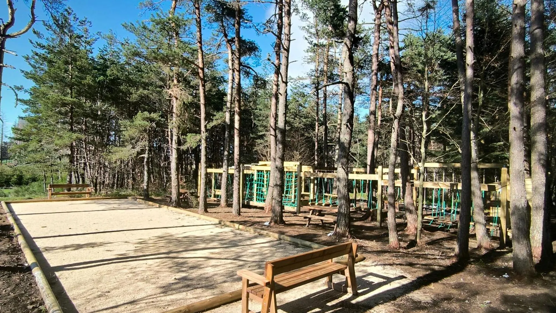 Σπίτι διακοπών Lodge Luxe Au Golf Avec Bain A Remous, Piscine, Salles De Sport Et Bien-Etre, Jeux Pour Tous Ages - Fr-1-582-371 Le Chambon-sur-Lignon